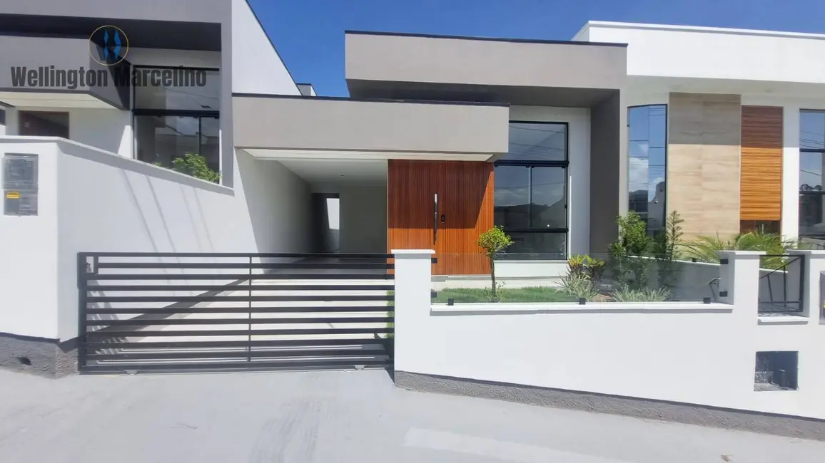 Foto 1 de Casa com 2 quartos à venda, 76m2 em Potecas, Sao Jose - SC