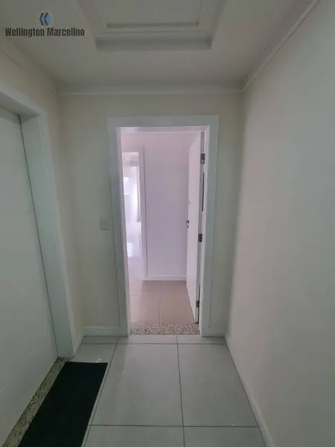 Foto 6 de Apartamento com 2 quartos à venda, 74m2 em Barreiros, Sao Jose - SC