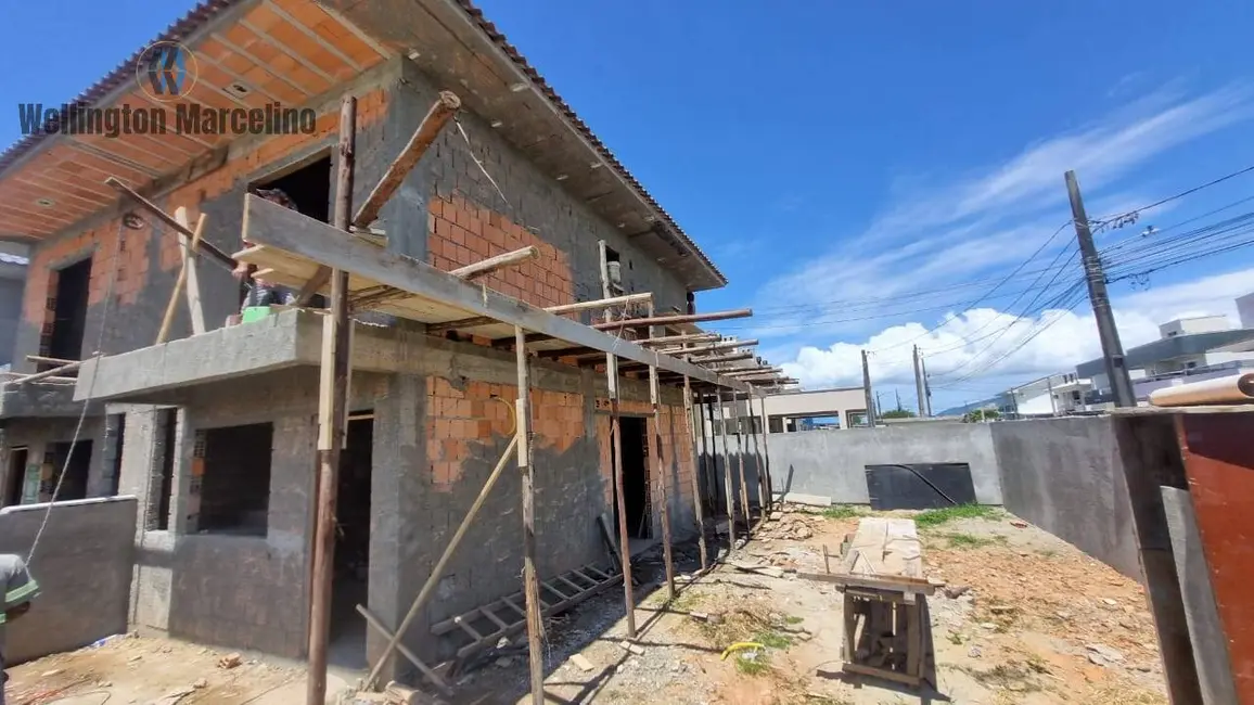 Foto 3 de Sobrado com 2 quartos à venda, 79m2 em Nova Palhoça, Palhoca - SC