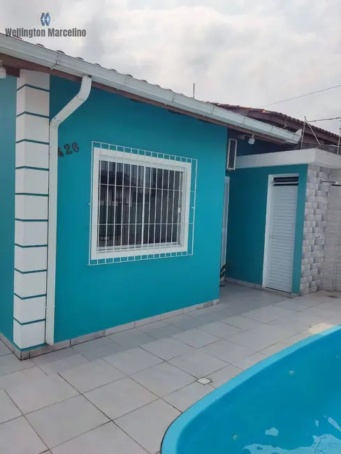Foto 2 de Casa com 2 quartos à venda, 80m2 em Barra do Aririú, Palhoca - SC