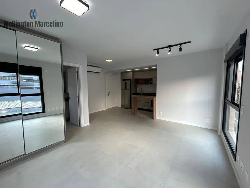 Apartamento com 1 quarto à venda, 28m2 em Centro, Florianopolis - SC - imagem 6 Foto 6 de Apartamento com 1 quarto à venda, 28m2 em Centro, Florianopolis - SC