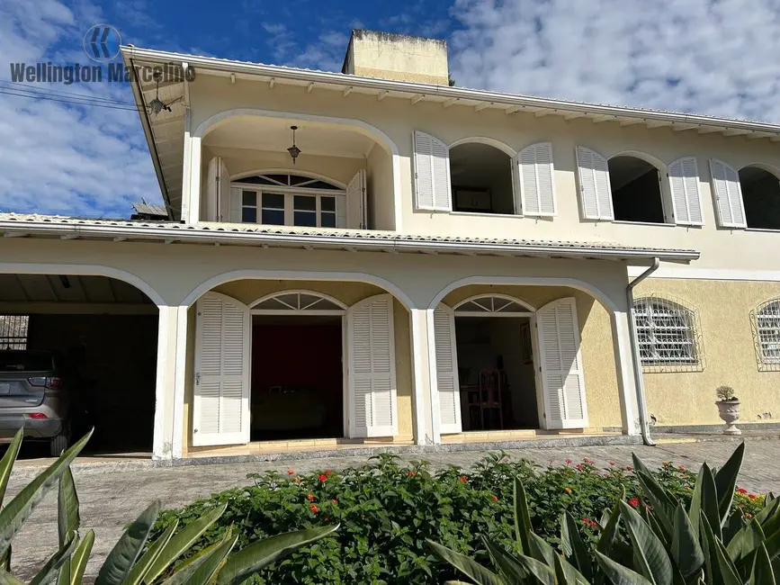 Foto 8 de Casa com 4 quartos à venda, 211m2 em Centro, Sao Jose - SC