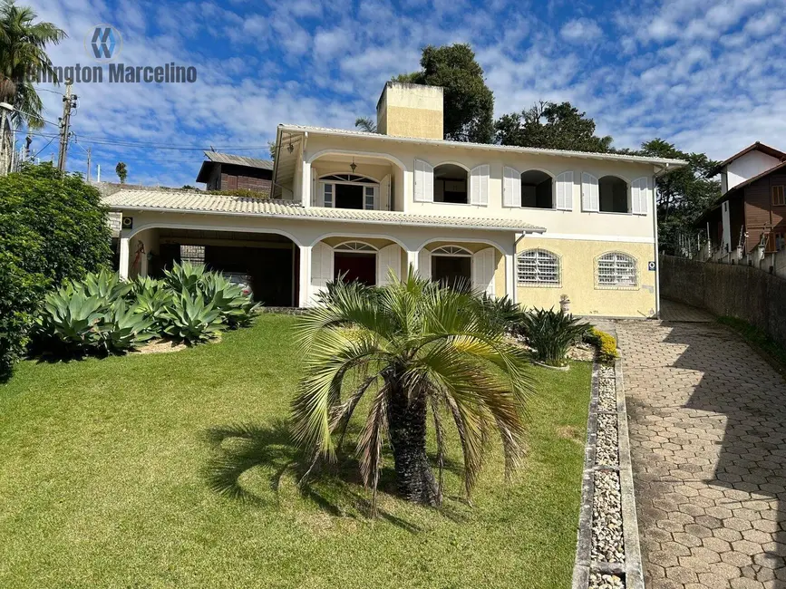 Foto 2 de Casa com 4 quartos à venda, 211m2 em Centro, Sao Jose - SC