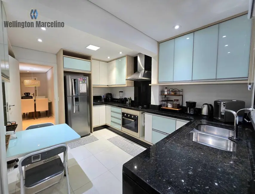 Apartamento com 3 quartos à venda, 210m2 em Centro, Florianopolis - SC - imagem 9 Foto 9 de Apartamento com 3 quartos à venda, 210m2 em Centro, Florianopolis - SC