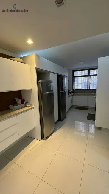 Apartamento com 4 quartos à venda, 332m2 em Centro, Florianopolis - SC - imagem 8 Foto 8 de Apartamento com 4 quartos à venda, 332m2 em Centro, Florianopolis - SC