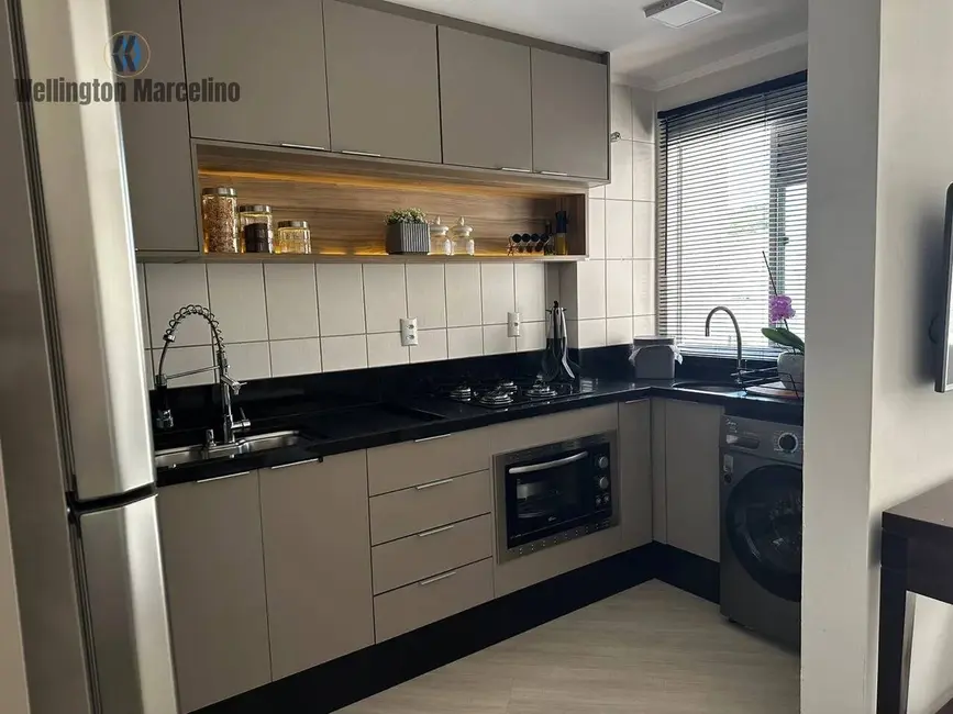 Foto 2 de Apartamento com 2 quartos à venda, 46m2 em Fazenda Santo Antônio, Sao Jose - SC