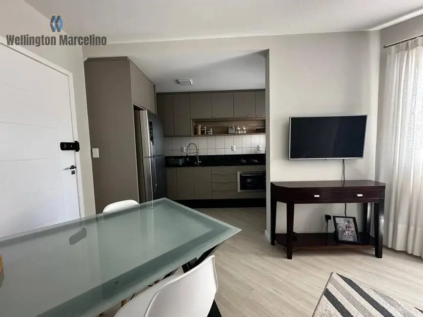 Foto 3 de Apartamento com 2 quartos à venda, 46m2 em Fazenda Santo Antônio, Sao Jose - SC