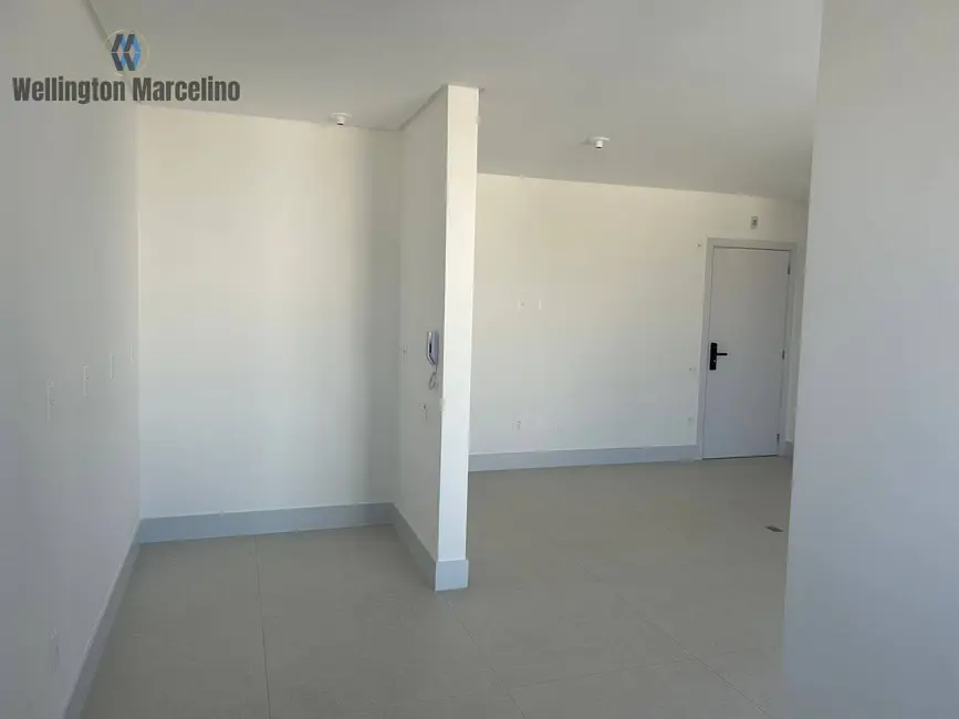 Foto 4 de Apartamento com 2 quartos à venda, 77m2 em Canto, Florianopolis - SC