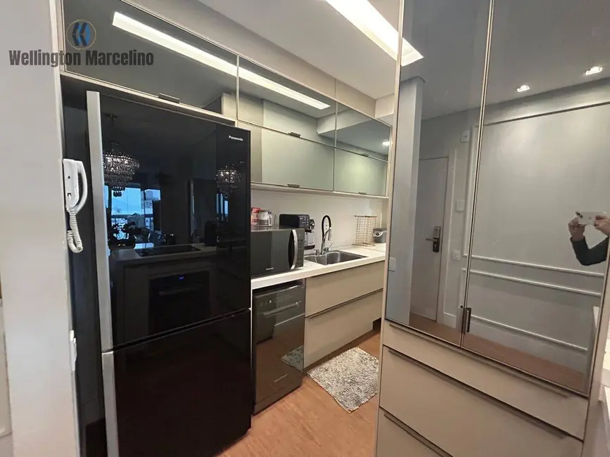 Apartamento com 2 quartos à venda, 75m2 em Centro, Florianopolis - SC - imagem 3 Foto 3 de Apartamento com 2 quartos à venda, 75m2 em Centro, Florianopolis - SC