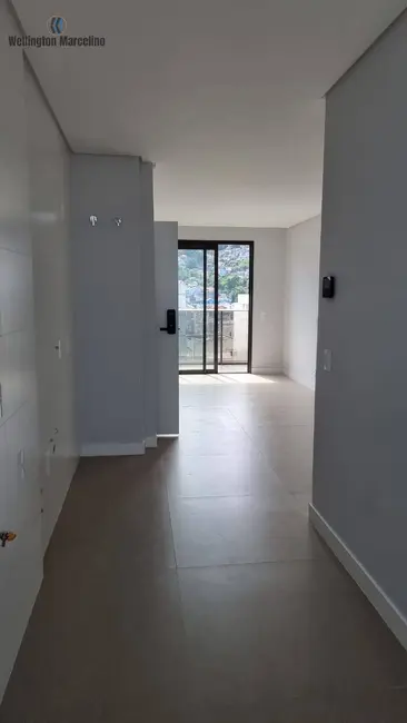 Apartamento com 2 quartos à venda, 70m2 em Centro, Florianopolis - SC - imagem 9 Foto 9 de Apartamento com 2 quartos à venda, 70m2 em Centro, Florianopolis - SC