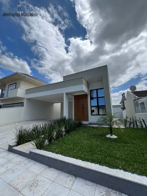 Foto 2 de Casa com 3 quartos à venda, 137m2 em Praia de Fora, Palhoca - SC