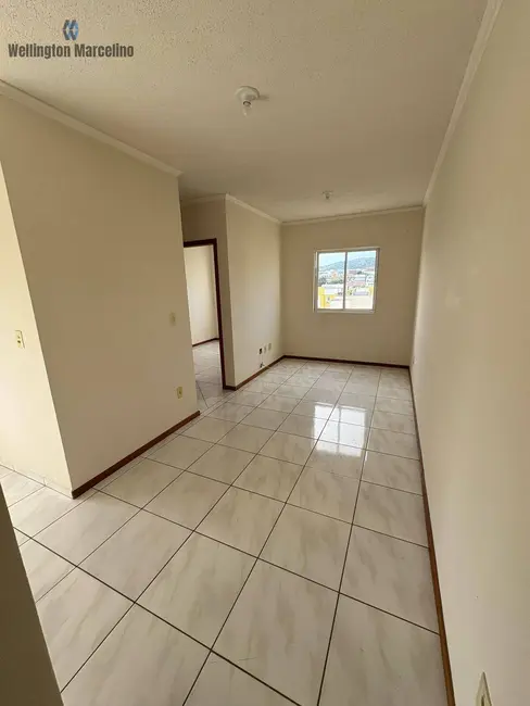 Foto 4 de Apartamento com 2 quartos à venda, 51m2 em Real Parque, Sao Jose - SC