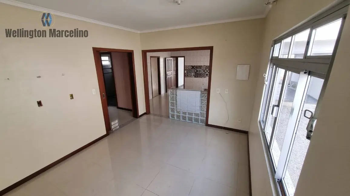 Foto 7 de Casa com 5 quartos à venda, 200m2 em Centro, Palhoca - SC