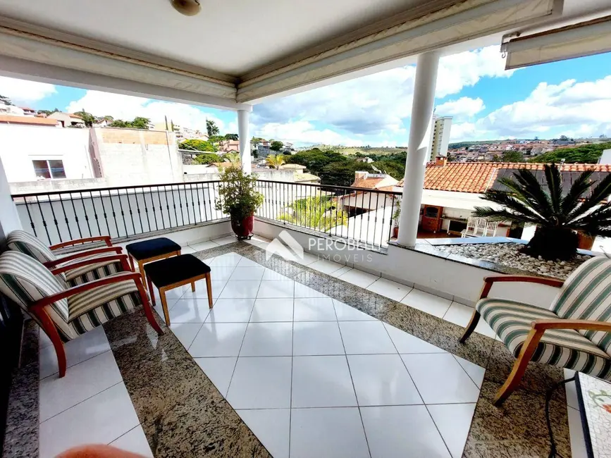 Foto 6 de Casa com 3 quartos à venda, 420m2 em Nova Itatiba, Itatiba - SP