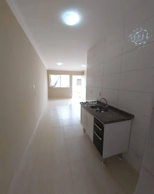 Foto 4 de Casa de Condomínio com 2 quartos à venda, 74m2 em Parque das Laranjeiras, Itatiba - SP