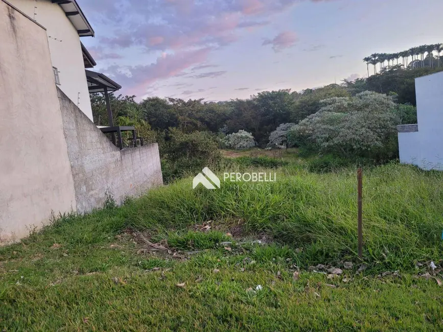 Foto 1 de Terreno / Lote à venda, 250m2 em Villaggio Fosuzzi, Itatiba - SP