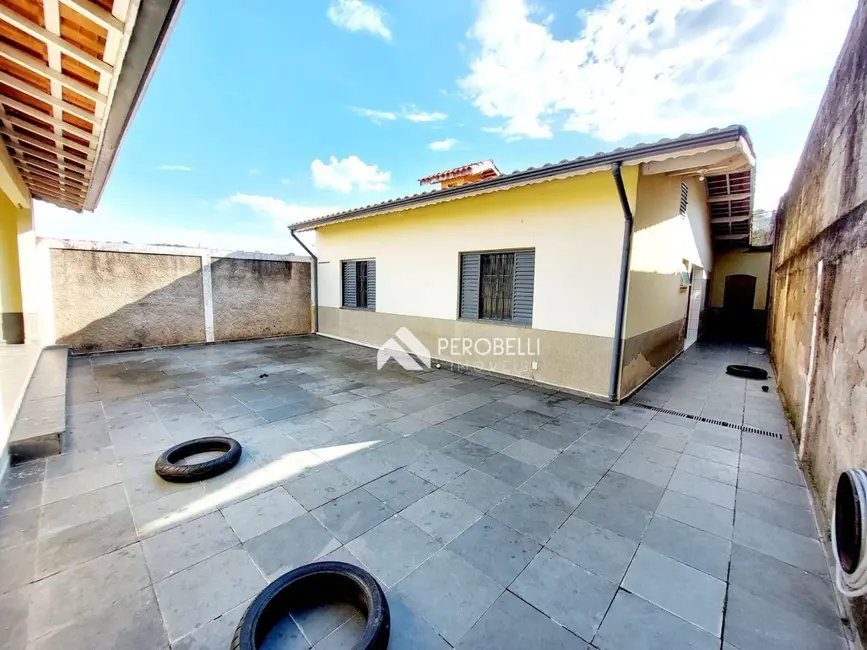 Casa com 2 quartos à venda, 250m2 em Centro, Itatiba - SP - imagem 4 Foto 4 de Casa com 2 quartos à venda, 250m2 em Centro, Itatiba - SP