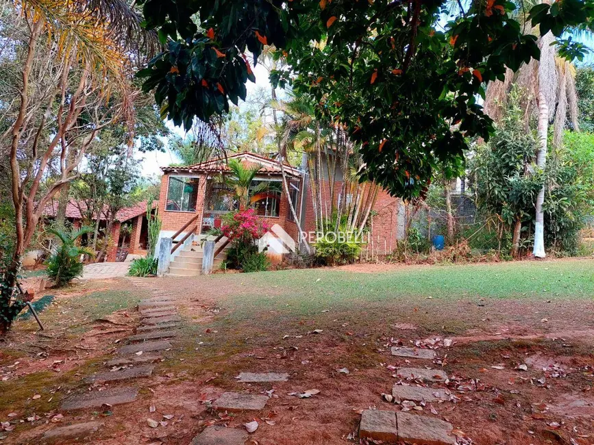 Foto 8 de Chácara com 2 quartos à venda, 3000m2 em Centro, Itatiba - SP