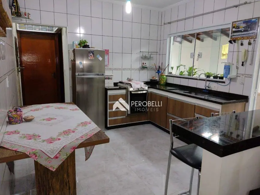 Foto 1 de Casa com 2 quartos à venda, 138m2 em Centro, Itatiba - SP
