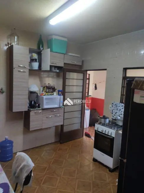 Foto 2 de Casa com 2 quartos à venda, 125m2 em Jardim Santa Filomena, Itatiba - SP
