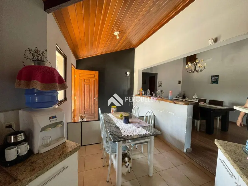 Foto 5 de Chácara com 3 quartos à venda, 1000m2 em Centro, Itatiba - SP