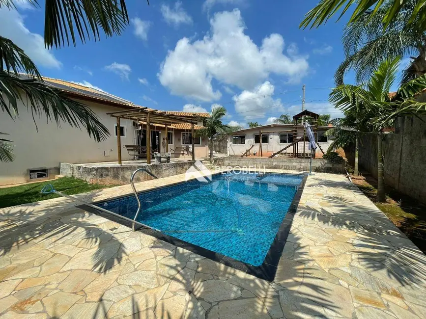 Foto 1 de Chácara com 3 quartos à venda, 1000m2 em Centro, Itatiba - SP