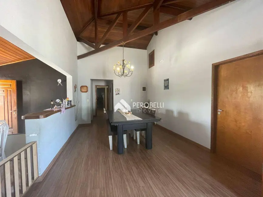 Foto 7 de Chácara com 3 quartos à venda, 1000m2 em Centro, Itatiba - SP