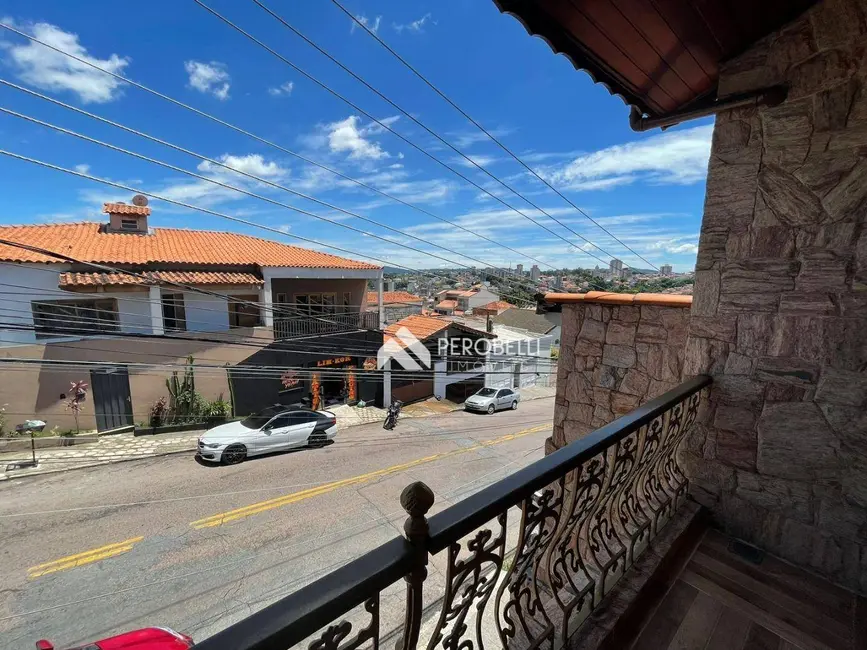 Foto 8 de Casa com 3 quartos à venda, 250m2 em Vila Bela Vista, Itatiba - SP