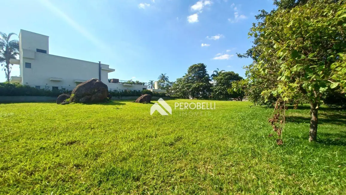 Foto 2 de Terreno / Lote à venda, 1000m2 em Itatiba - SP