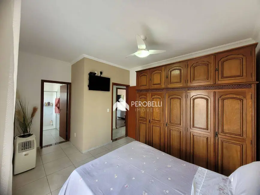 Sobrado com 3 quartos à venda, 142m2 em Centro, Itatiba - SP - imagem 8 Foto 8 de Sobrado com 3 quartos à venda, 142m2 em Centro, Itatiba - SP