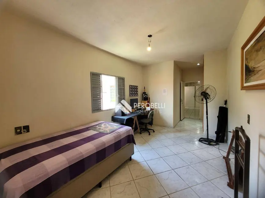 Casa com 3 quartos à venda, 300m2 em Centro, Itatiba - SP - imagem 8 Foto 8 de Casa com 3 quartos à venda, 300m2 em Centro, Itatiba - SP