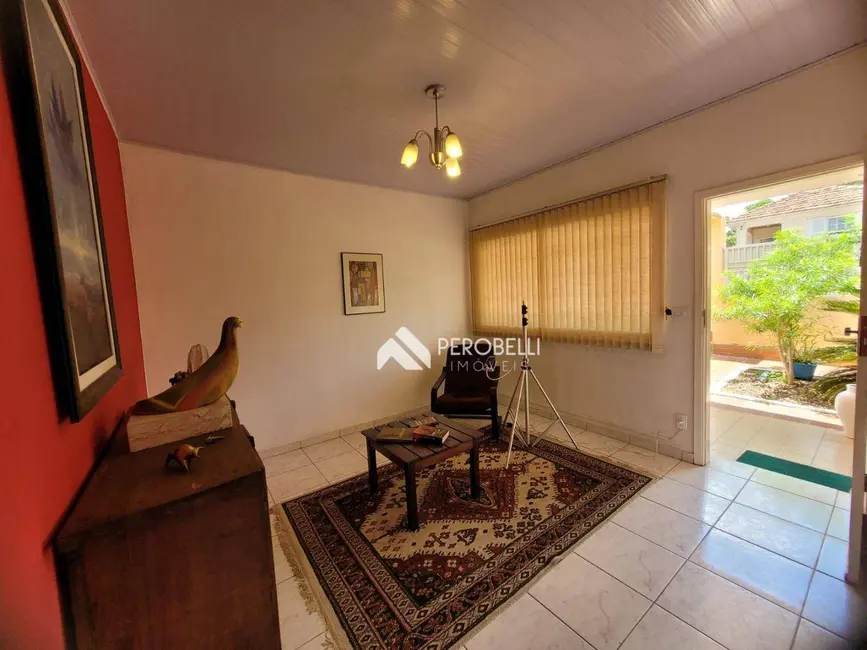 Casa com 3 quartos à venda, 300m2 em Centro, Itatiba - SP - imagem 5 Foto 5 de Casa com 3 quartos à venda, 300m2 em Centro, Itatiba - SP