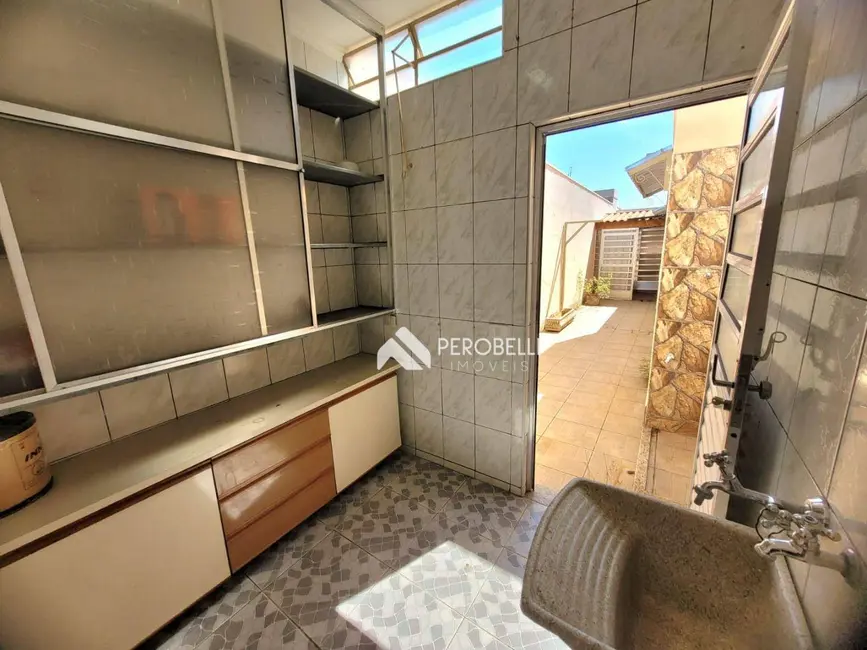 Casa com 3 quartos à venda, 186m2 em Centro, Itatiba - SP - imagem 3 Foto 3 de Casa com 3 quartos à venda, 186m2 em Centro, Itatiba - SP