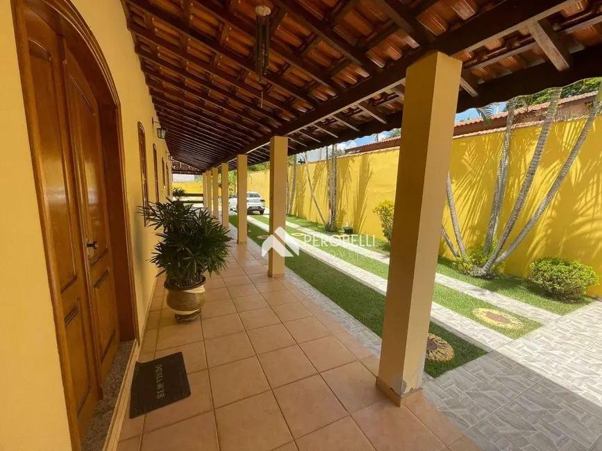 Foto 3 de Chácara com 4 quartos à venda, 1000m2 em Centro, Itatiba - SP