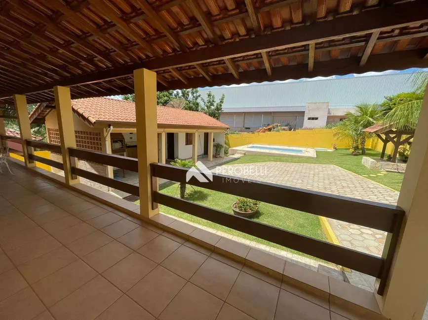 Foto 5 de Chácara com 4 quartos à venda, 1000m2 em Centro, Itatiba - SP