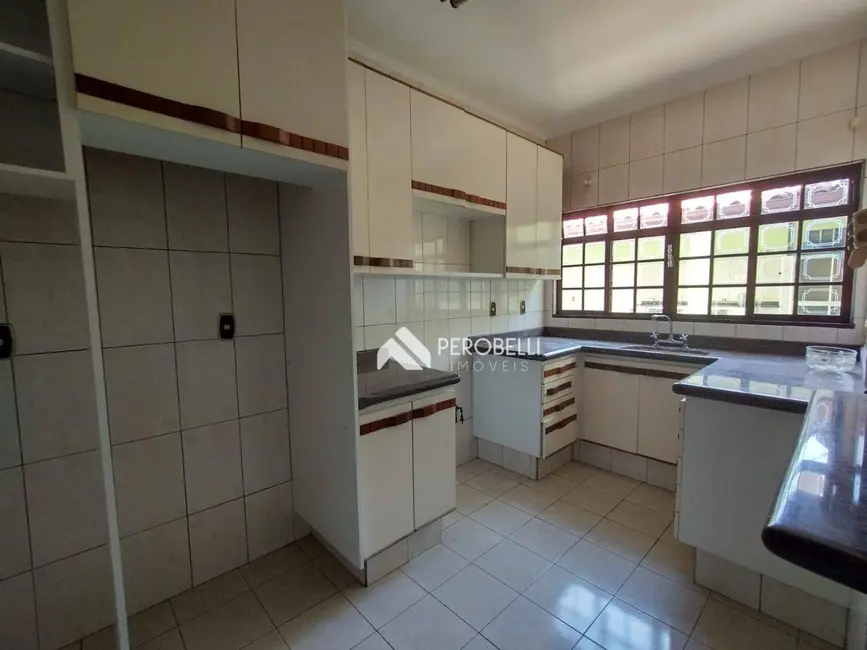 Casa com 3 quartos à venda, 282m2 em Centro, Itatiba - SP - imagem 6 Foto 6 de Casa com 3 quartos à venda, 282m2 em Centro, Itatiba - SP