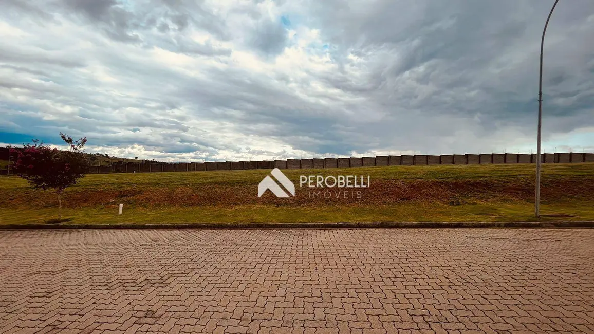 Foto 3 de Terreno / Lote à venda, 682m2 em Bairro Itapema, Itatiba - SP