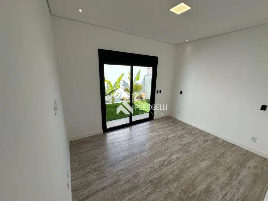 Foto 8 de Casa de Condomínio com 3 quartos à venda, 360m2 em Centro, Itatiba - SP