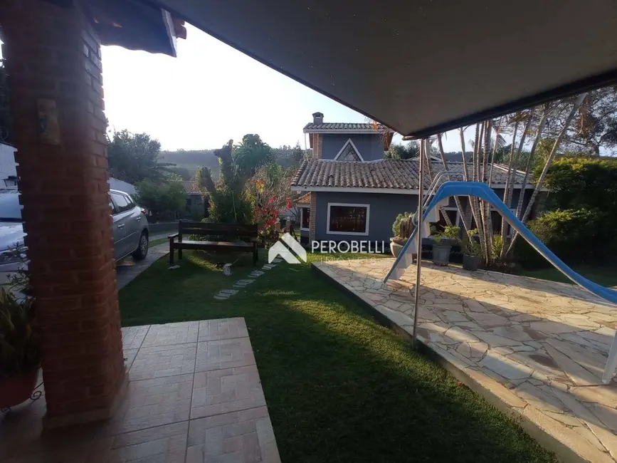 Chácara com 4 quartos à venda, 1312m2 em Centro, Itatiba - SP - imagem 6 Foto 6 de Chácara com 4 quartos à venda, 1312m2 em Centro, Itatiba - SP