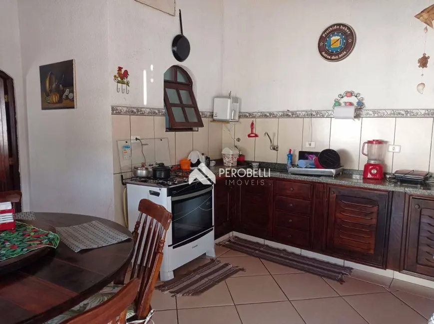 Chácara com 4 quartos à venda, 1312m2 em Centro, Itatiba - SP - imagem 3 Foto 3 de Chácara com 4 quartos à venda, 1312m2 em Centro, Itatiba - SP