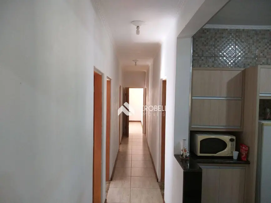 Foto 4 de Chácara com 5 quartos à venda, 3000m2 em Monte Alegre Do Sul - SP