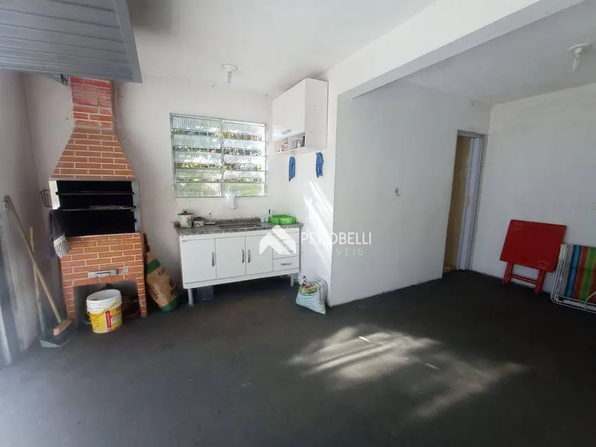 Chácara com 2 quartos à venda, 1000m2 em Centro, Itatiba - SP - imagem 8 Foto 8 de Chácara com 2 quartos à venda, 1000m2 em Centro, Itatiba - SP