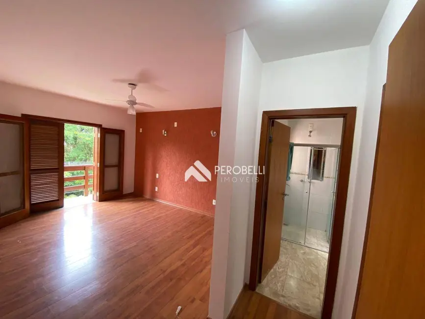 Casa com 4 quartos à venda, 1500m2 em Centro, Itatiba - SP - imagem 8 Foto 8 de Casa com 4 quartos à venda, 1500m2 em Centro, Itatiba - SP