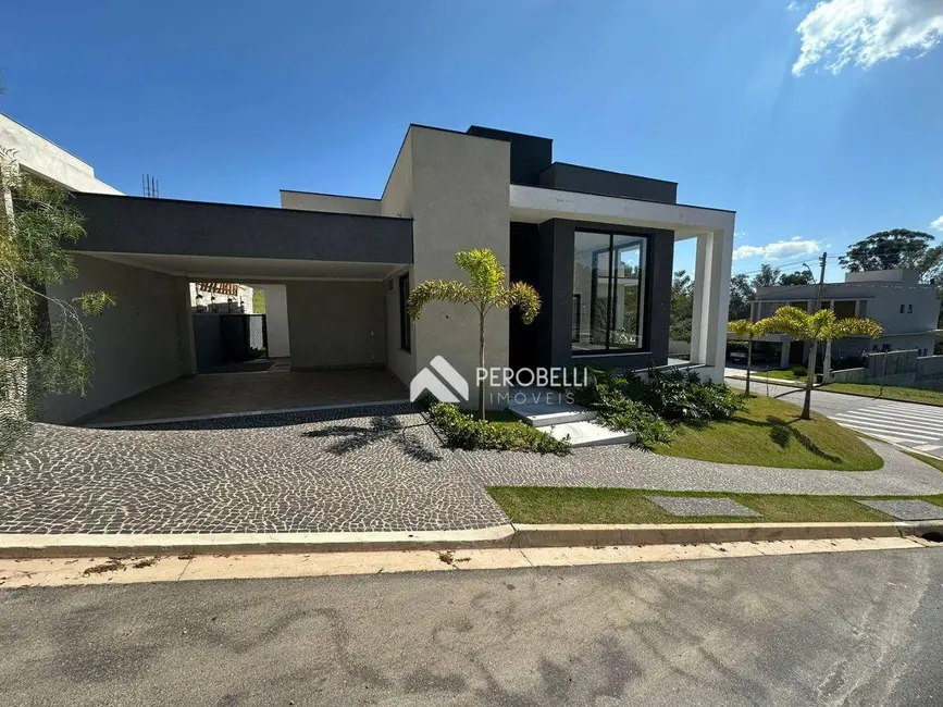 Foto 1 de Casa com 3 quartos à venda, 409m2 em Centro, Itatiba - SP