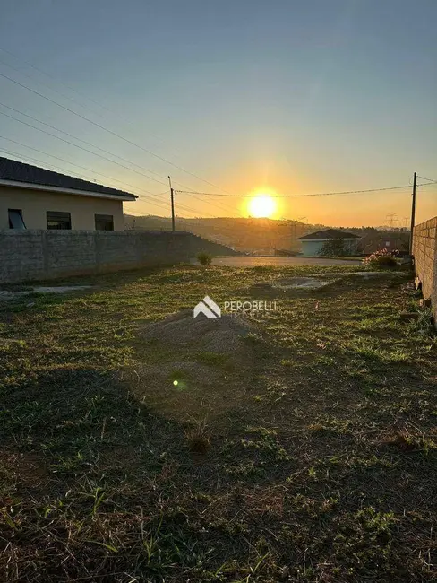 Foto 1 de Terreno / Lote à venda, 386m2 em Centro, Itatiba - SP