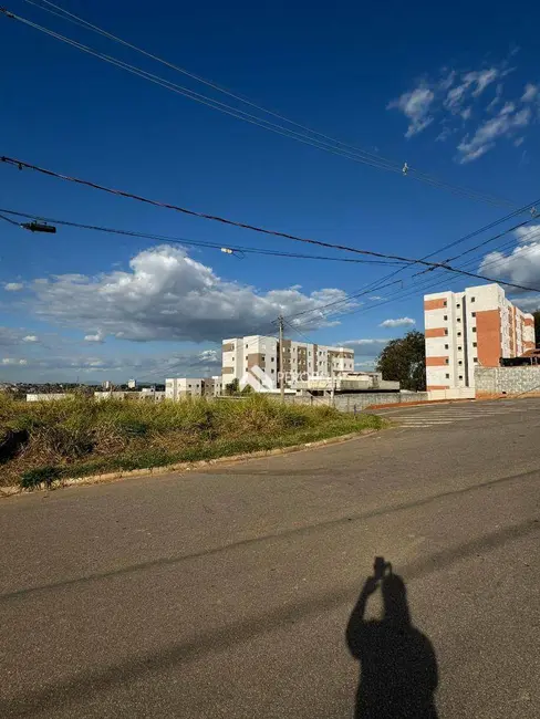 Foto 8 de Terreno / Lote à venda, 382m2 em Centro, Itatiba - SP