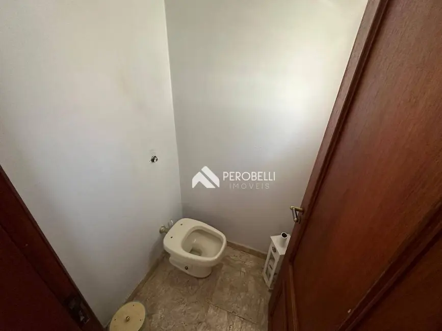 Casa com 4 quartos à venda, 270m2 em Centro, Itatiba - SP - imagem 5 Foto 5 de Casa com 4 quartos à venda, 270m2 em Centro, Itatiba - SP