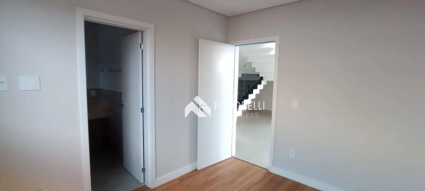 Casa de Condomínio com 4 quartos à venda, 382m2 em Centro, Itatiba - SP - imagem 9 Foto 9 de Casa de Condomínio com 4 quartos à venda, 382m2 em Centro, Itatiba - SP