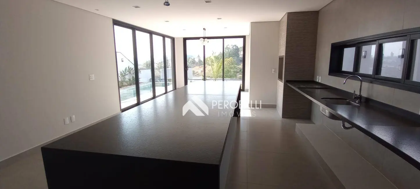 Casa de Condomínio com 4 quartos à venda, 382m2 em Centro, Itatiba - SP - imagem 5 Foto 5 de Casa de Condomínio com 4 quartos à venda, 382m2 em Centro, Itatiba - SP