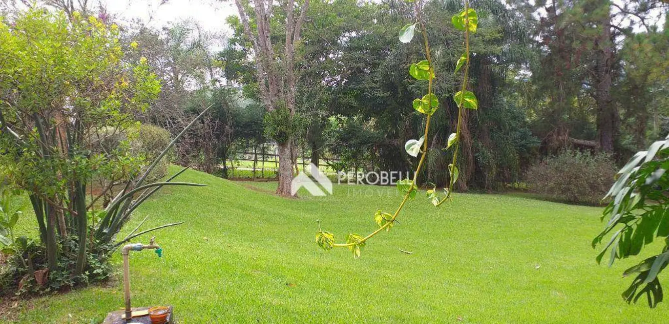 Foto 2 de Chácara com 3 quartos à venda, 2013m2 em Centro, Itatiba - SP